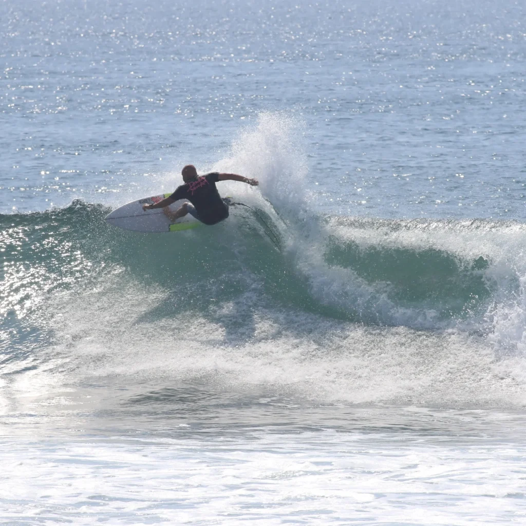 Surfing - Schedule carousel image